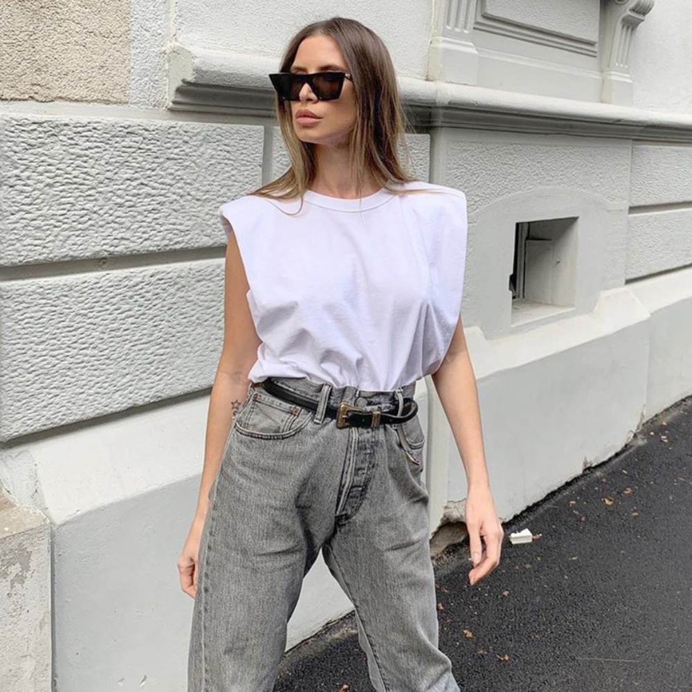 Cotton Padded Shoulders White Muscle Tee Shirt - Picture 6 of 15